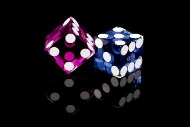 Mobile phone showing cetar88 live dealer blackjack table on a low-data connection